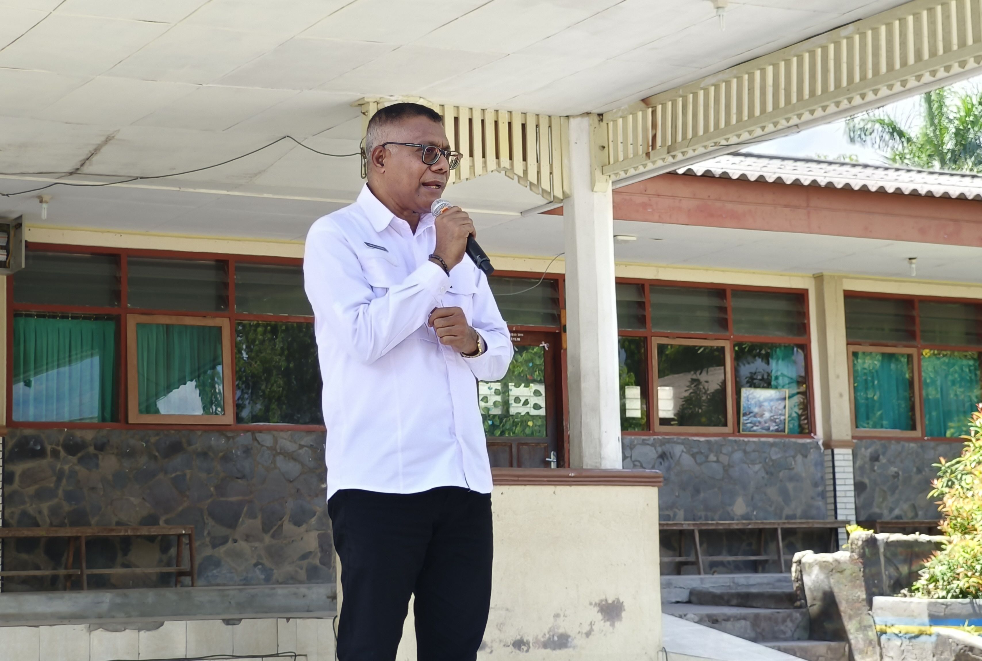 AA1NRF9U Neo Tanuwijaya Bawa Emas OSN 2025 untuk Nian Tana Sikka dan NTT