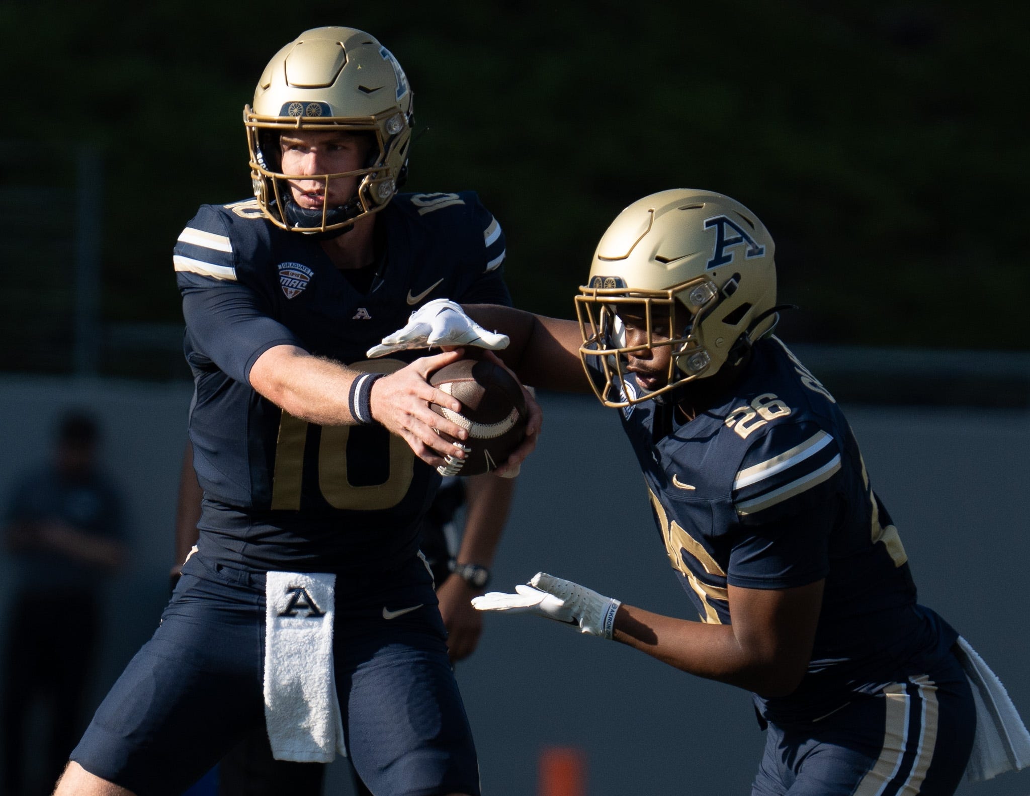 Kent State vs Akron football score, recap. KSU seizes Wagon Wheel in ...