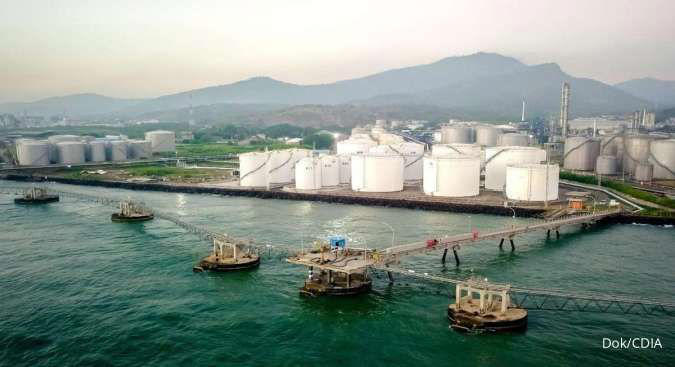 Chandra Asri dan Grup Salim investasi tangki bitumen di Merak ...
