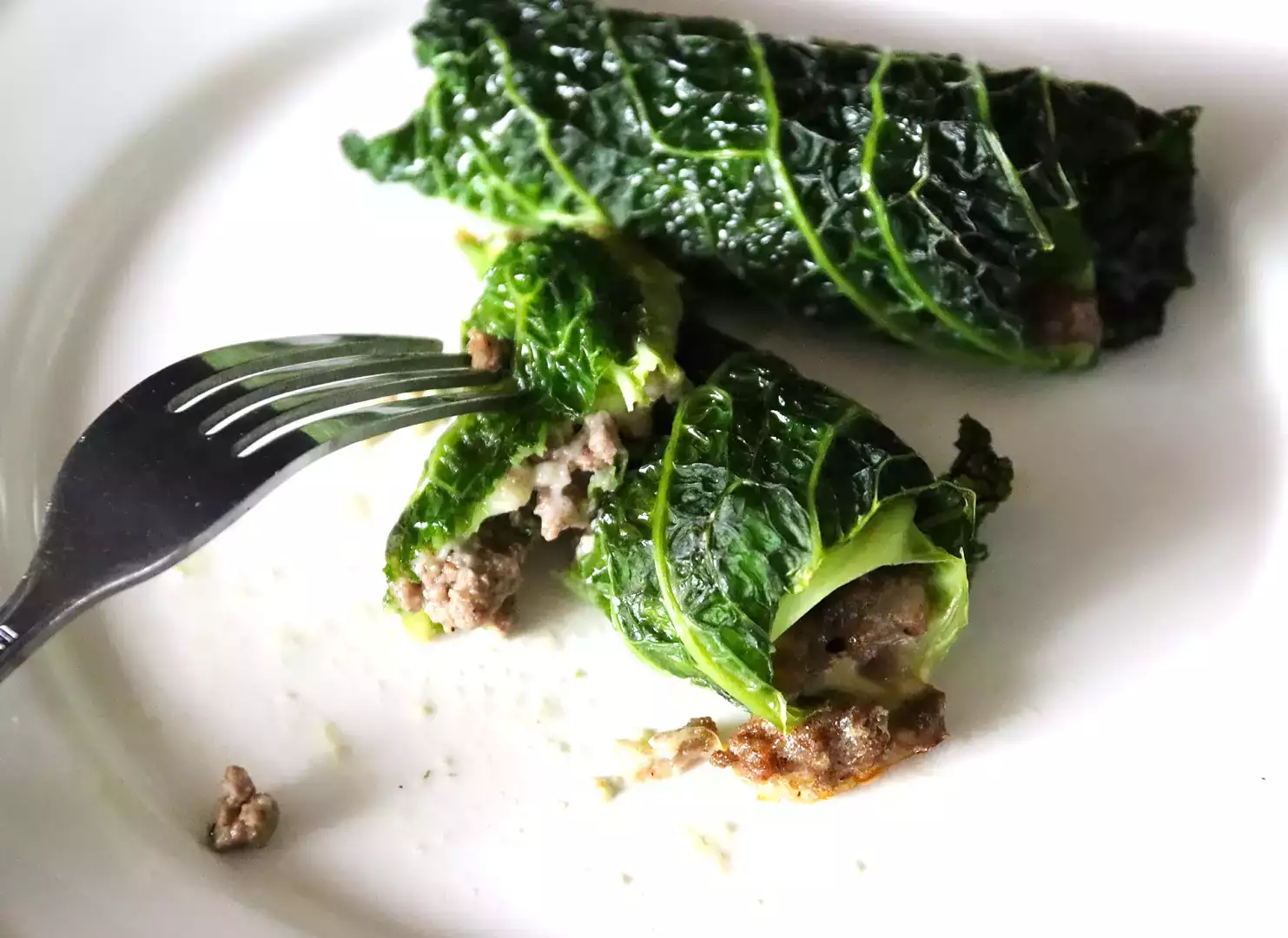 Gebackene wirsingröllchen, das einfache und preiswerte rezept für ein ...