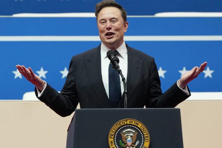 Elon Musk Jadi Triliuner Pertama Dunia