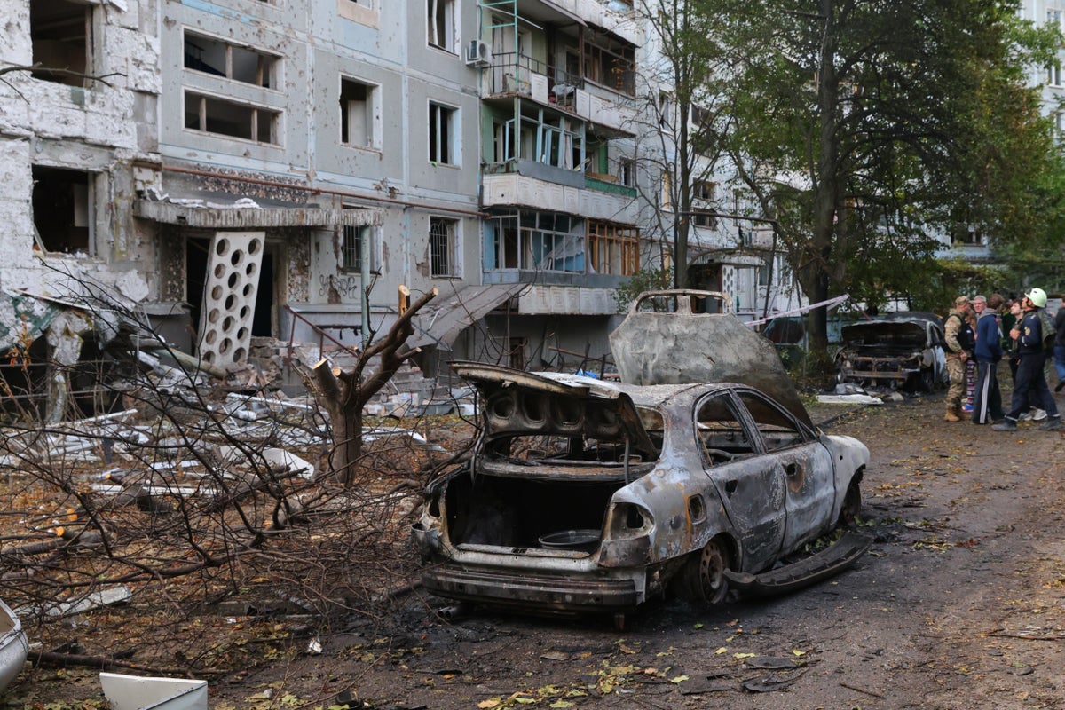 Ukraine-Russia war latest: Five dead in mass missile and drone attack ...