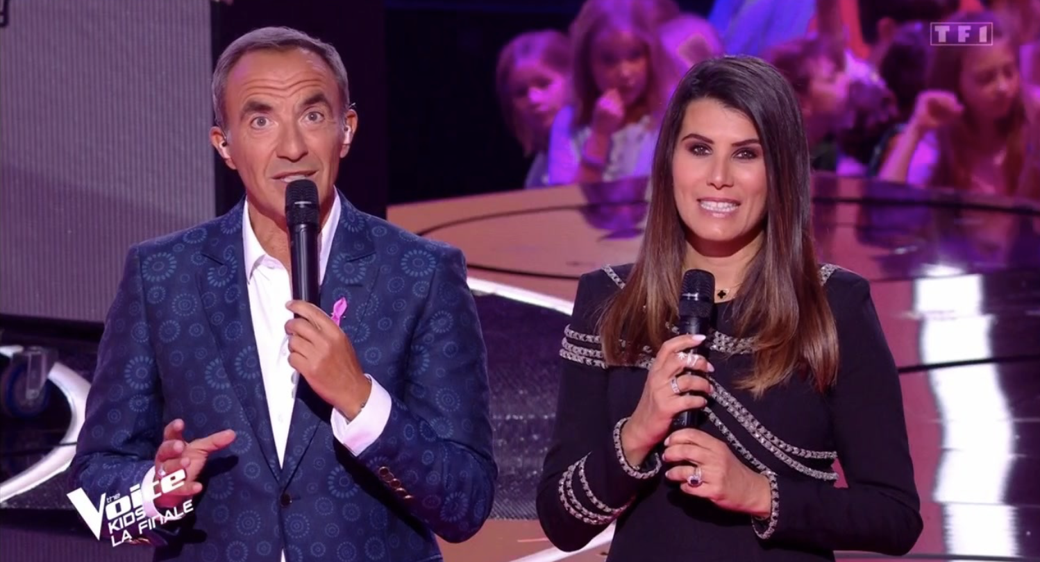 Karine Ferri en larmes : elle fait ses adieux à TF1 dans les bras de Nikos Aliagas