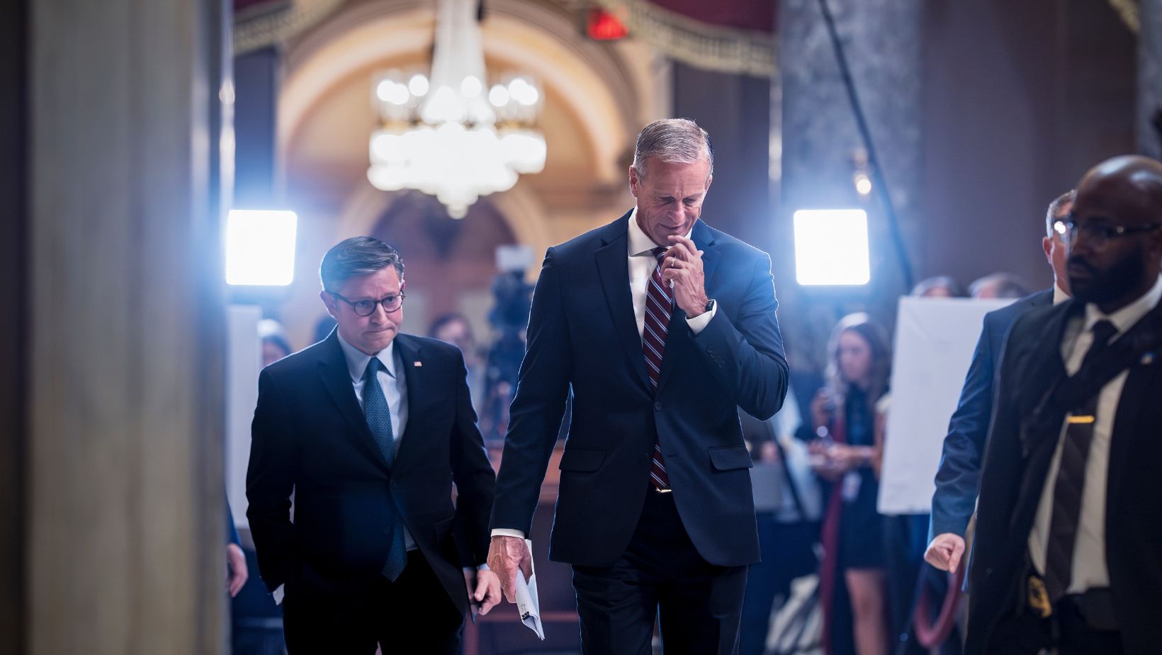 Texas representatives react as the government shutdown enters a new week