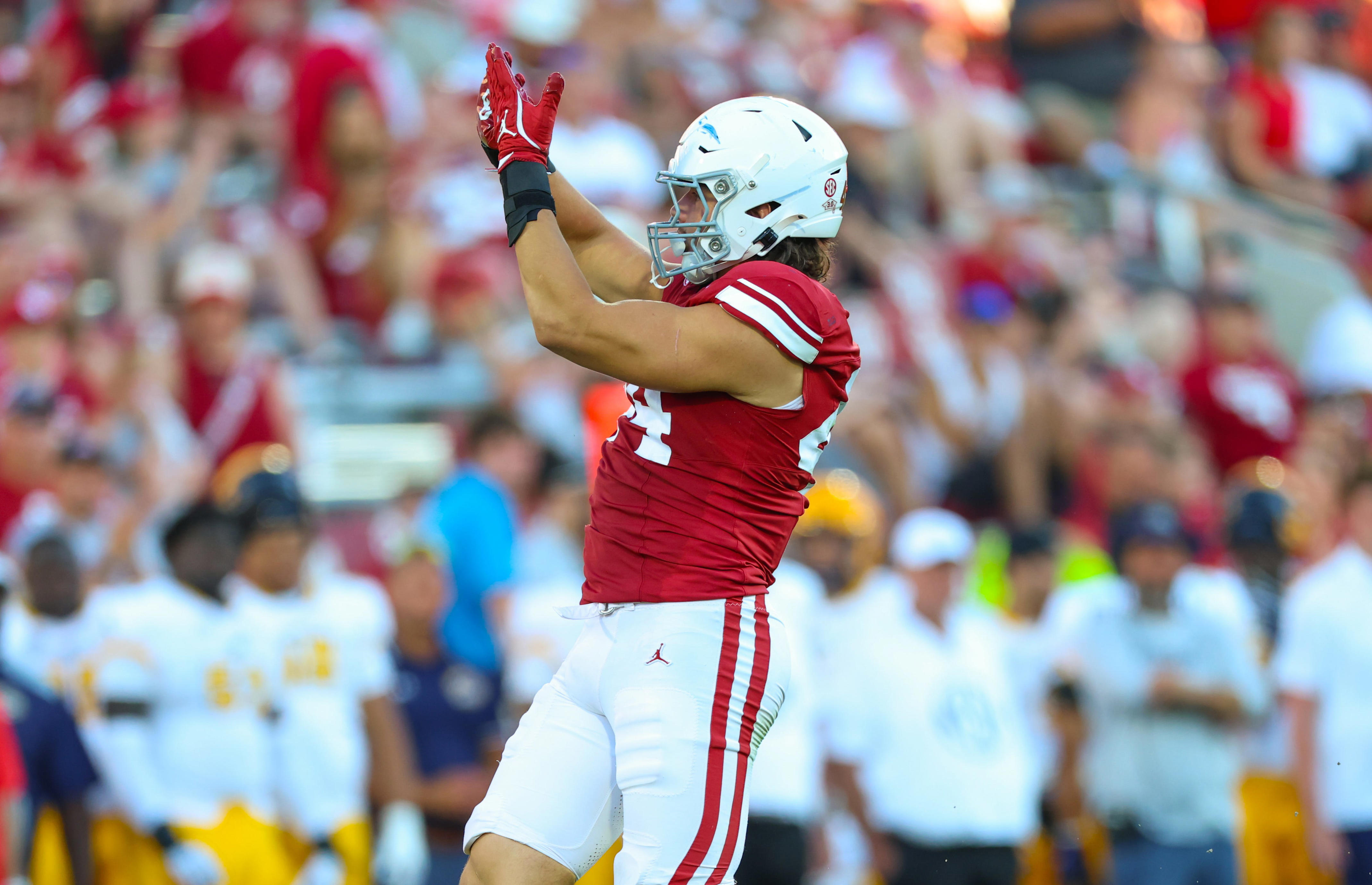 Oct 4, 2025; Norman, Oklahoma, USA; Oklahoma Sooners defensive lineman Taylor Wein (44) reacts after recording a sack during the second half against the Kent State Golden Flashes at Gaylord Family-Oklahoma Memorial Stadium. Mandatory Credit: Kevin Jairaj-Imagn Images