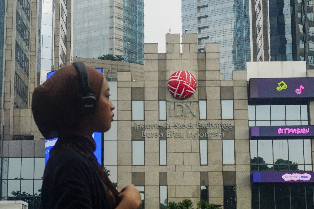 Saham BUVA dan PTRO Dihentikan, Ada Apa?