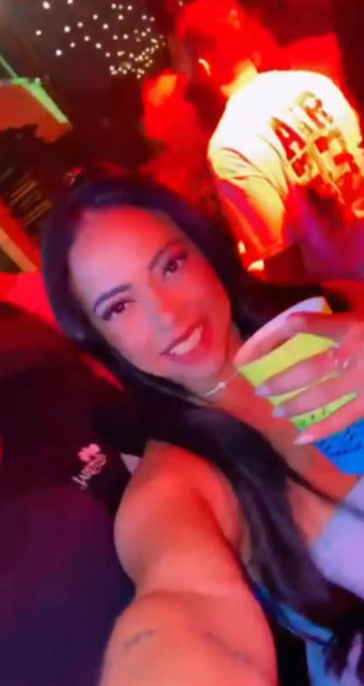 AA1NUUHo "Estou destruída, parece que tomei a cachaça desse mundo todo", disse vítima de metanol internada