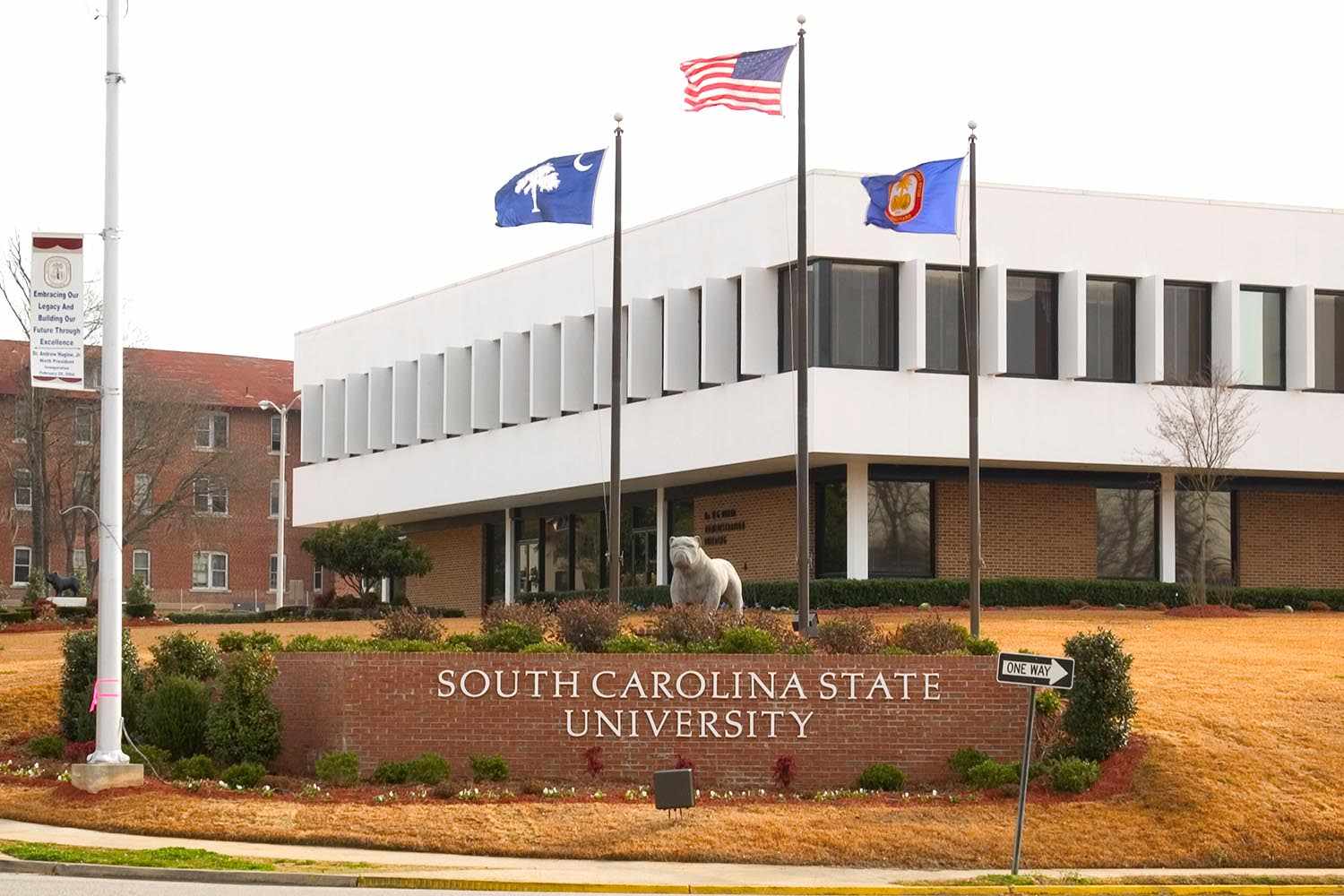 At Least 1 Dead, Another Injured as 2 Separate Shootings at S.C(02)