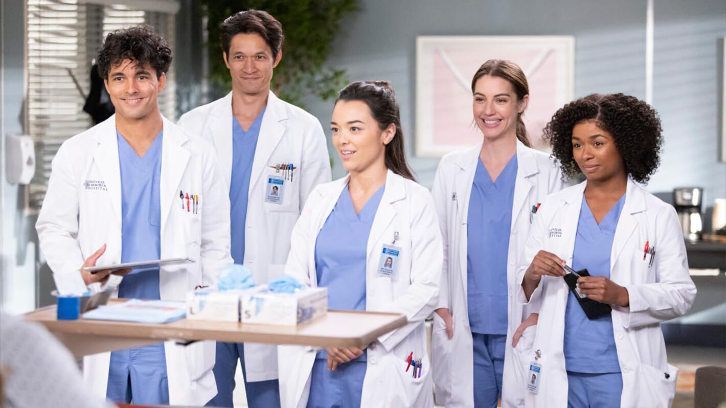 ‘Grey’s Anatomy’ fans want show to ditch ‘filler’ & ‘procedural’ tones ...