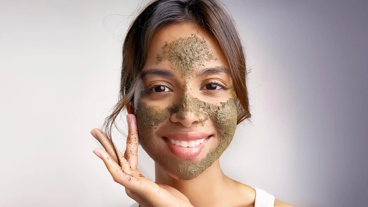 Can Lemon, Toothpaste, and Turmeric Really Remove Tan? Experts Reveal