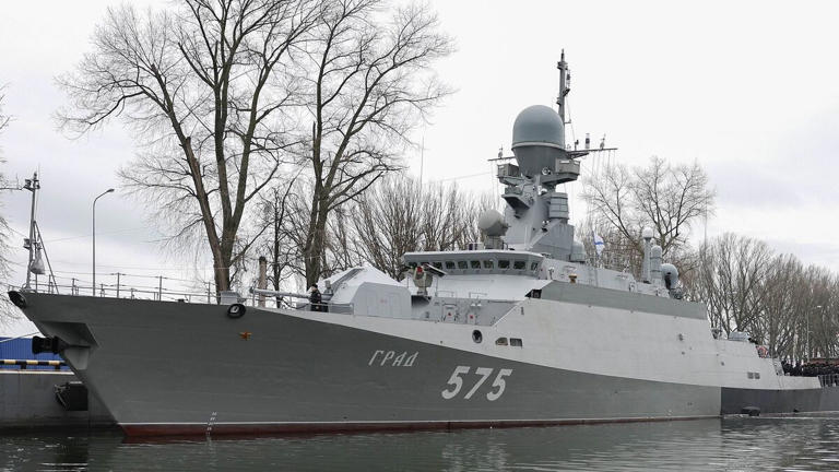 Guerre en Ukraine : « l’un des navires les plus modernes de Russie ...