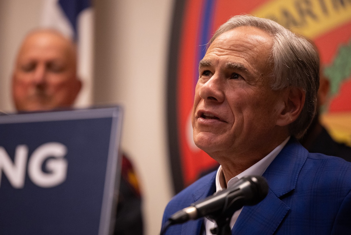 Greg Abbott authorizes Trump to deploy Texas National Guard to other states