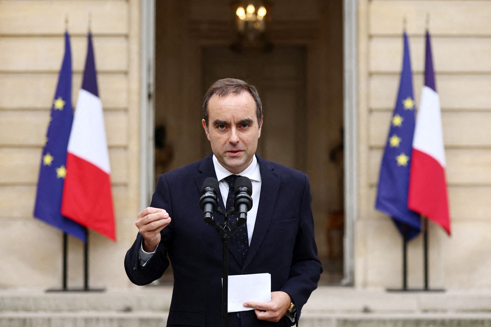 Sébastien Lecornu, le Premier ministre le plus éphémère de l'histoire ...