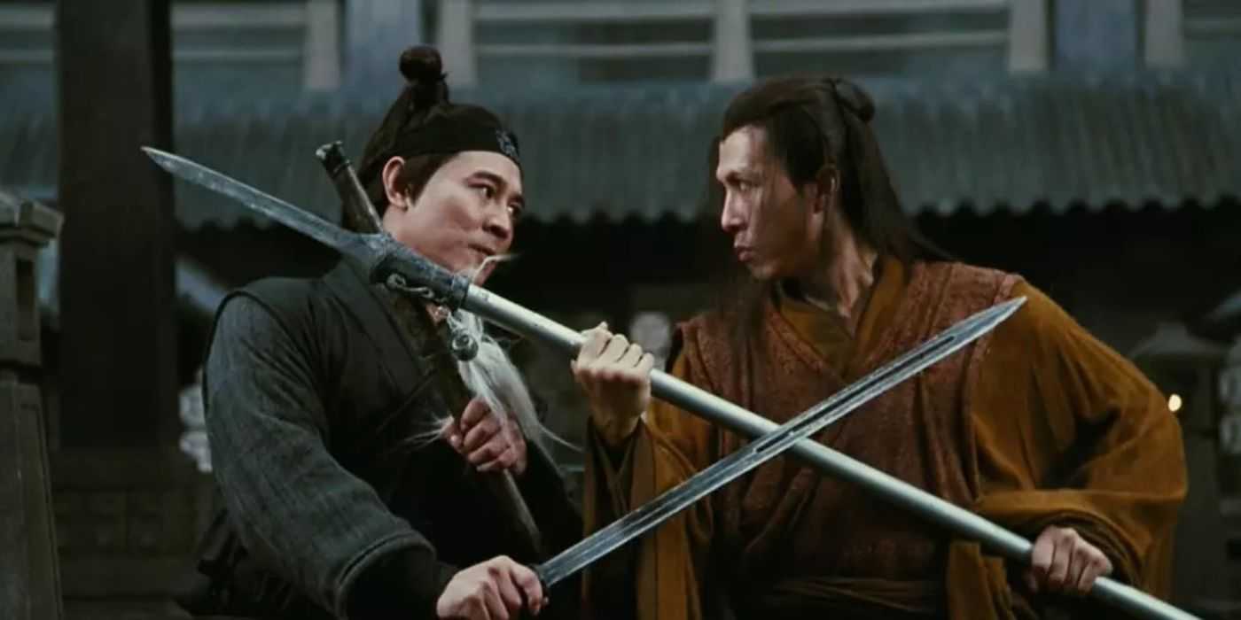 Sky (Donnie Yen) and Jet Li's Nameless character are crossing weapons in Hero (2002).