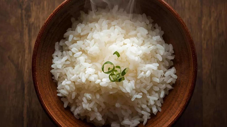 Stop eating fake rice! Simple tricks to detect adulteration fast