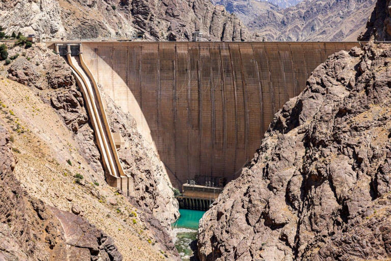 Crisis-hit Iran activates emergency cloud plan