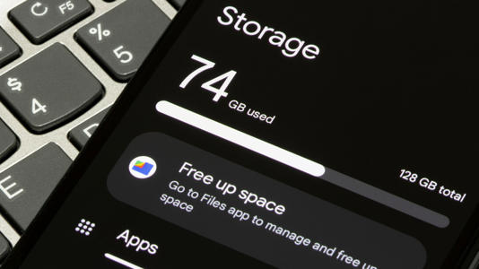 Android phone storage menu visible on screen.