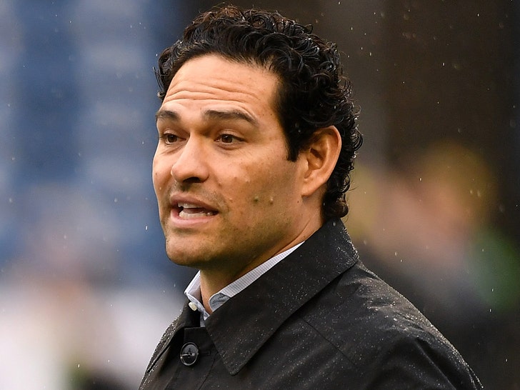 Featured - Who Stabbed Mark Sanchez