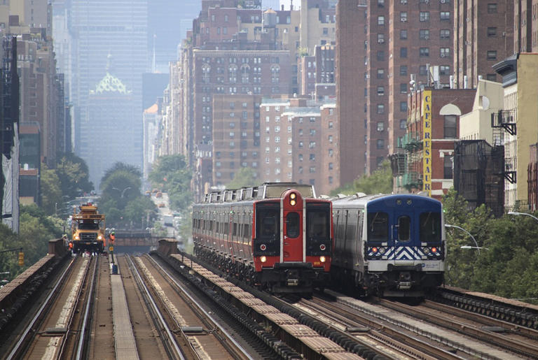 New York MTA receives multiple APTA safety awards