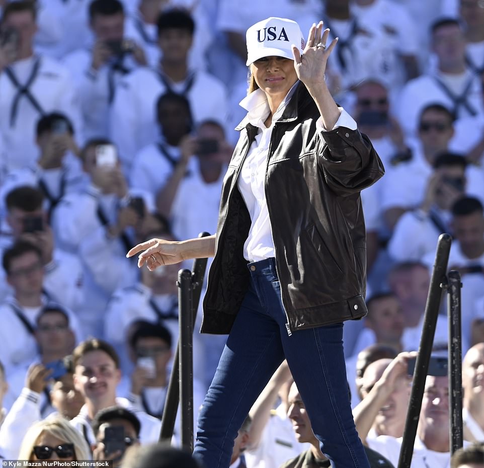 Melania Trump dresses down for Navy event