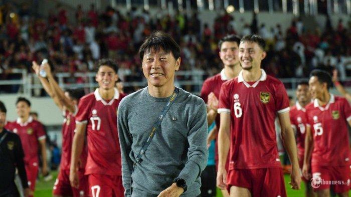 Shin Tae-yong Apresiasi Prestasi Nova Arianto di Piala Dunia U17 2025