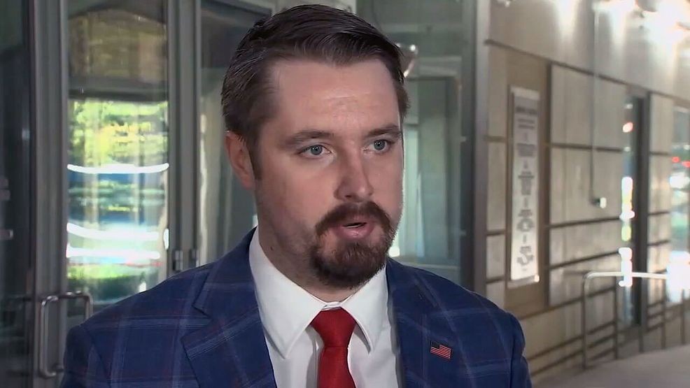Jury acquits Portland ICE protester after clash with right-wing ...