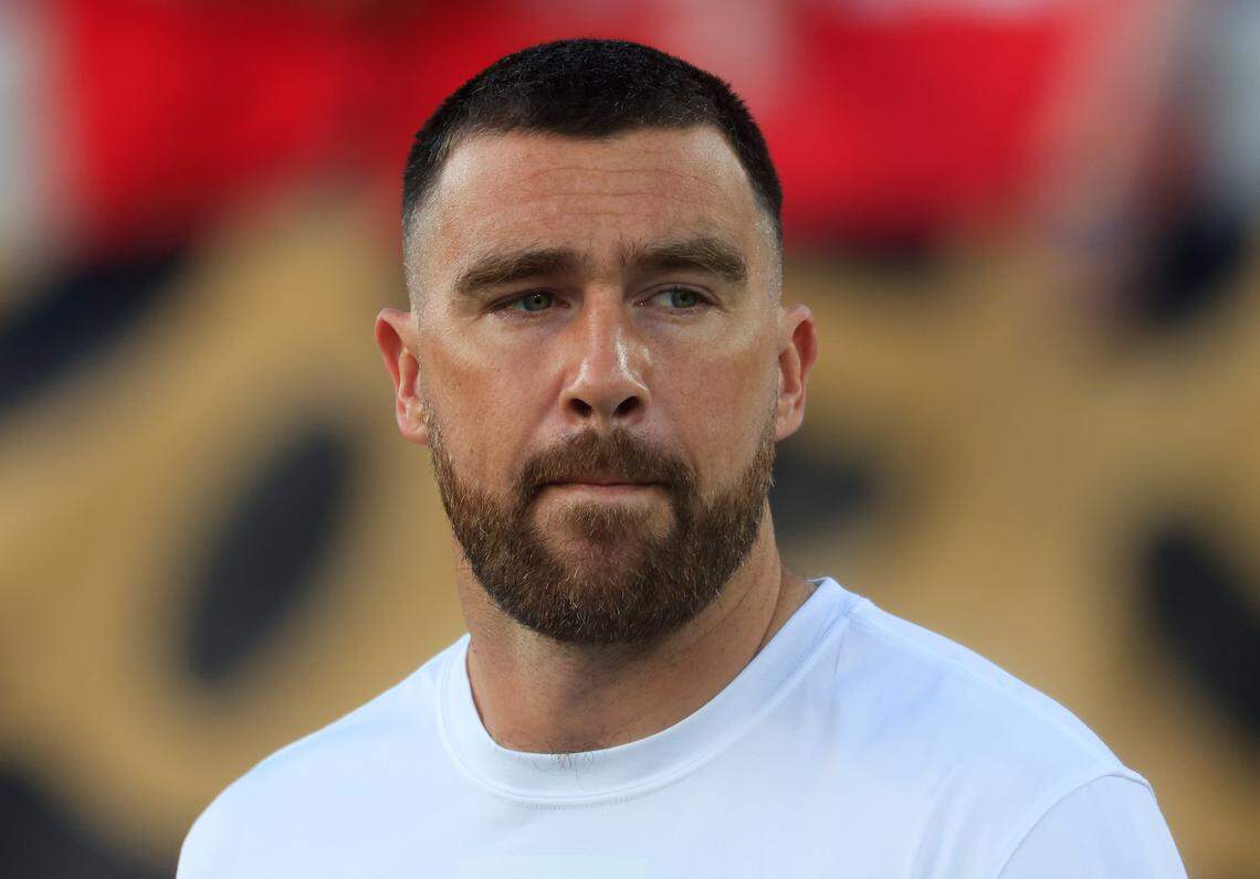 travis-kelce-set-yet-another-chiefs-franchise-record-during-monday-s-game