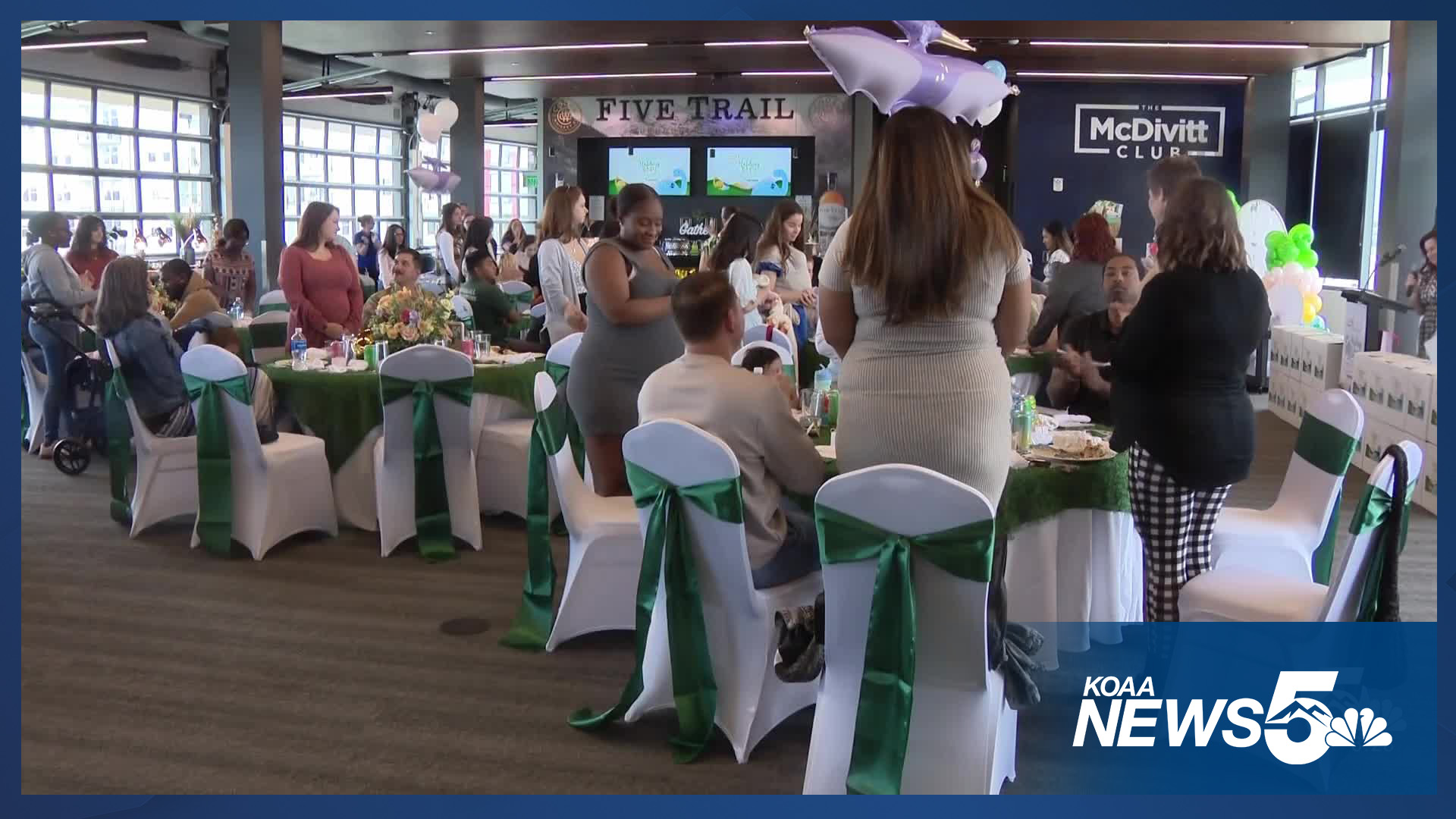 Baby Memory Memory Book For Baby Boy Or Girl, 136 Pages With Gold Foil And Fabric Cover | New Baby Gift