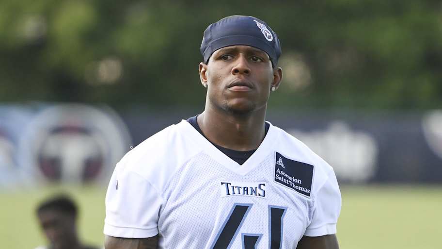Buffalo Bills add former Tennessee Titans' LB to practice squad ahead of  Saints game