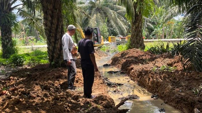 Anggota DPRD Normalisasi Sungai di Tegalrejo Kotabaru Atasi Keluhan Aliran Mapet