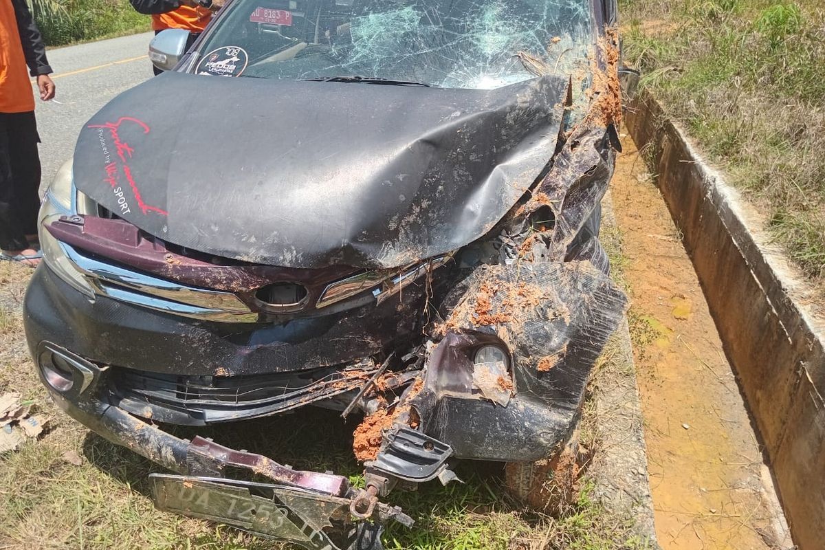 Petaka Bantuan Korban Kebakaran, Toyota Avanza Baznas Hancur oleh Tanah