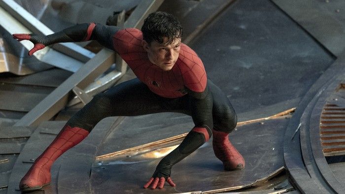 Profil Tom Holland, Bintang Inggris yang Meledak Berkat Peran Peter Parker di Spider-Man