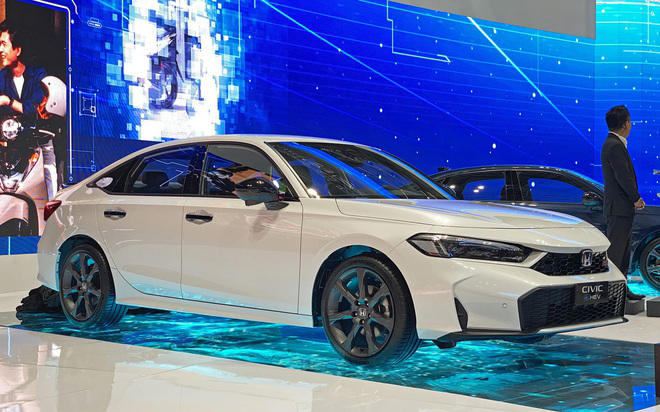 'Rất mê hybrid Honda cho cảm giác lái tức thì, cả HR-V, CR-V hay Civic'