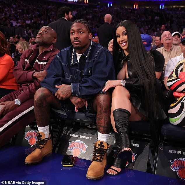 Patriots WAGs invite Cardi B to tailgate after pregnancy reveal with