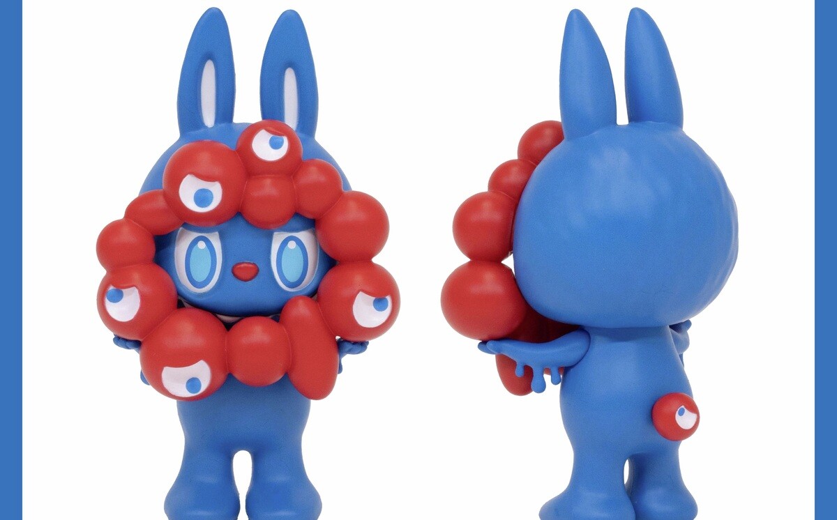 ラブブ　ミャクミャク　ストラップ付フィギュア　万博 ミャクミャク」と「ラブブ」がコラボしたフィギュアが登場 万博