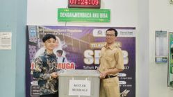 Program Kotak Berbagi Karya Mahasiswa PLP KKN UAD, Memicu Kepekaan Siswa di Sekolah