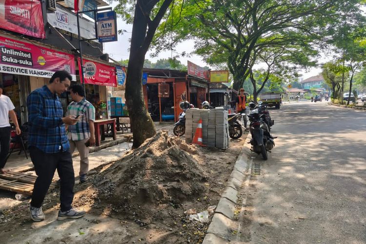 Revitalisasi Trotoar Ciater Capai Rp7 Miliar, Warga: Lebih Baik untuk Pendidikan dan Kesehatan