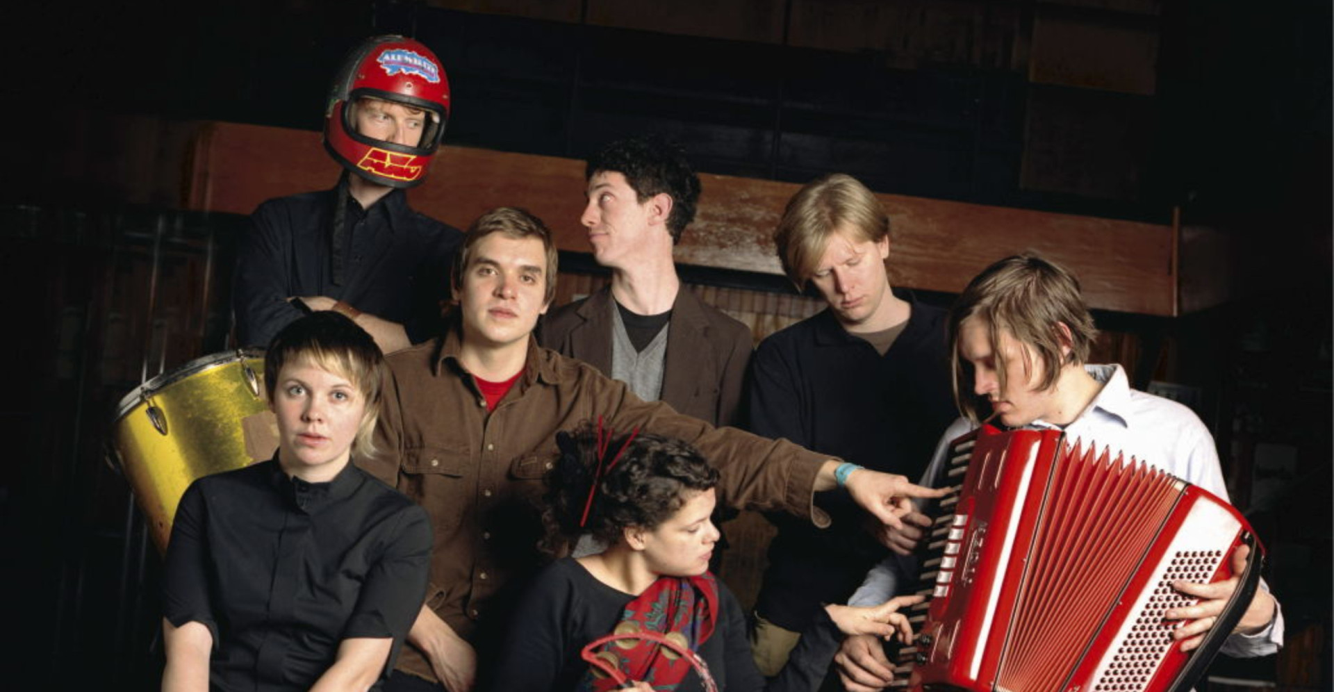 famous-bands-with-a-huge-number-of-members