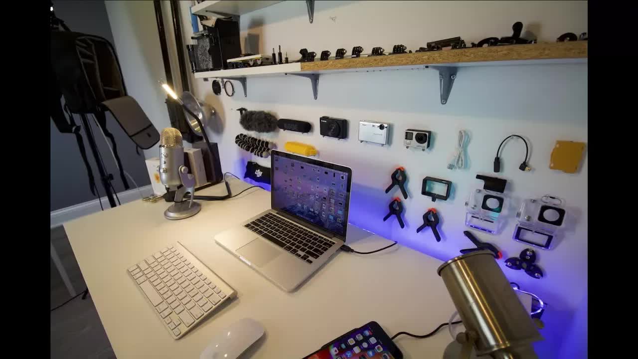 THE ULTIMATE LAPTOP DESK SETUP l 1K Edition!