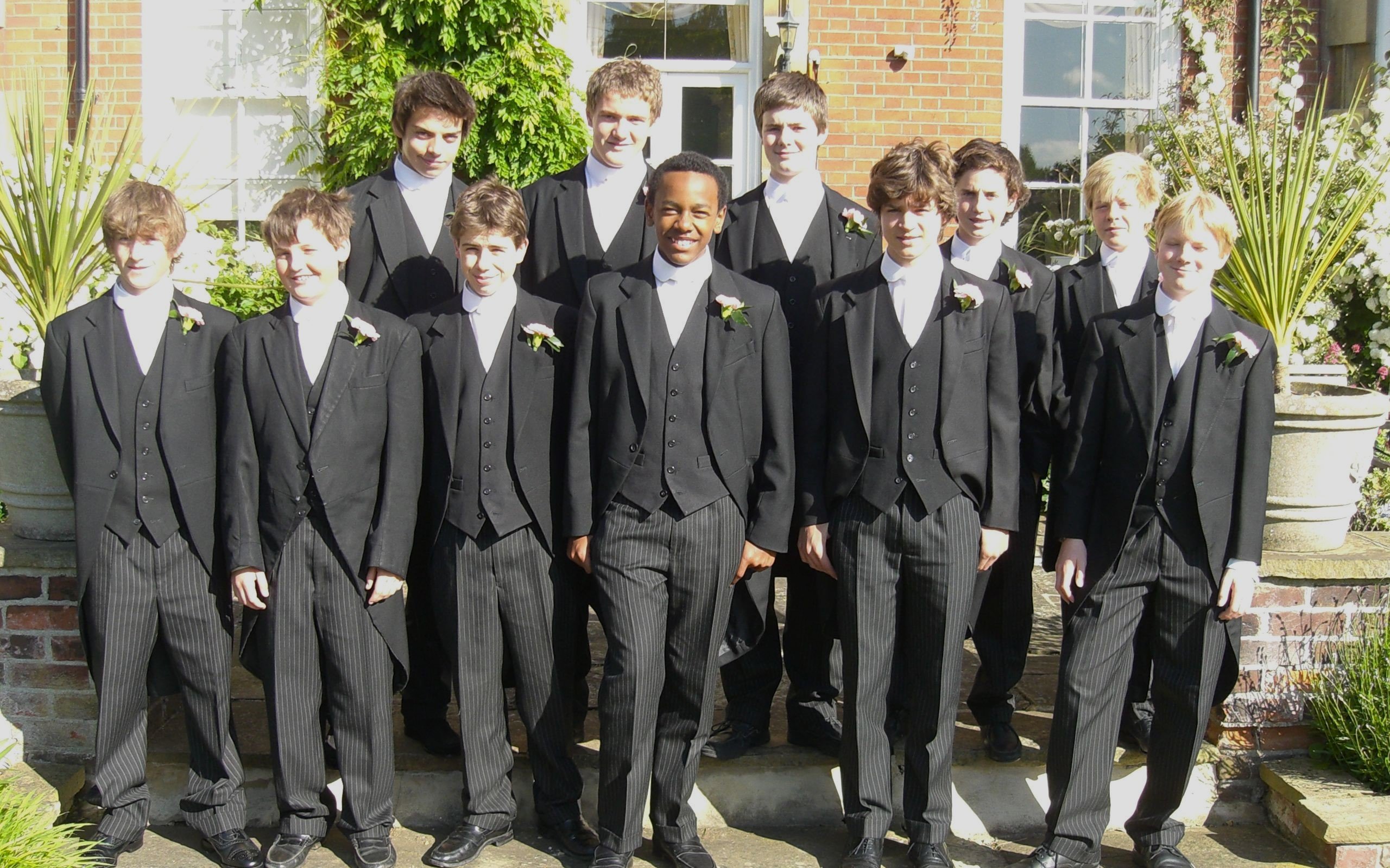 Noureddin, centre, with his schoolmates at Eton (Courtesy of Noureddin Bongo)