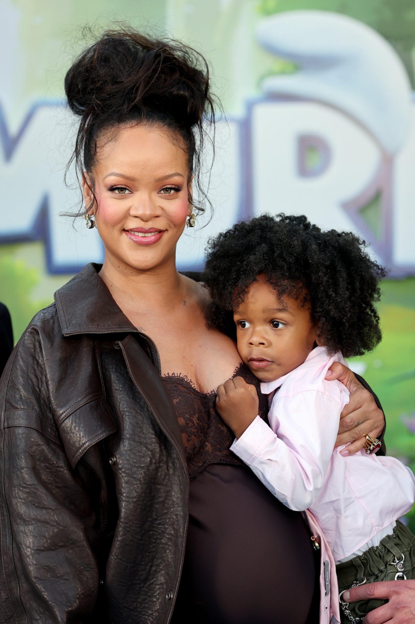 Rihanna announces birth of baby girl and reveals name