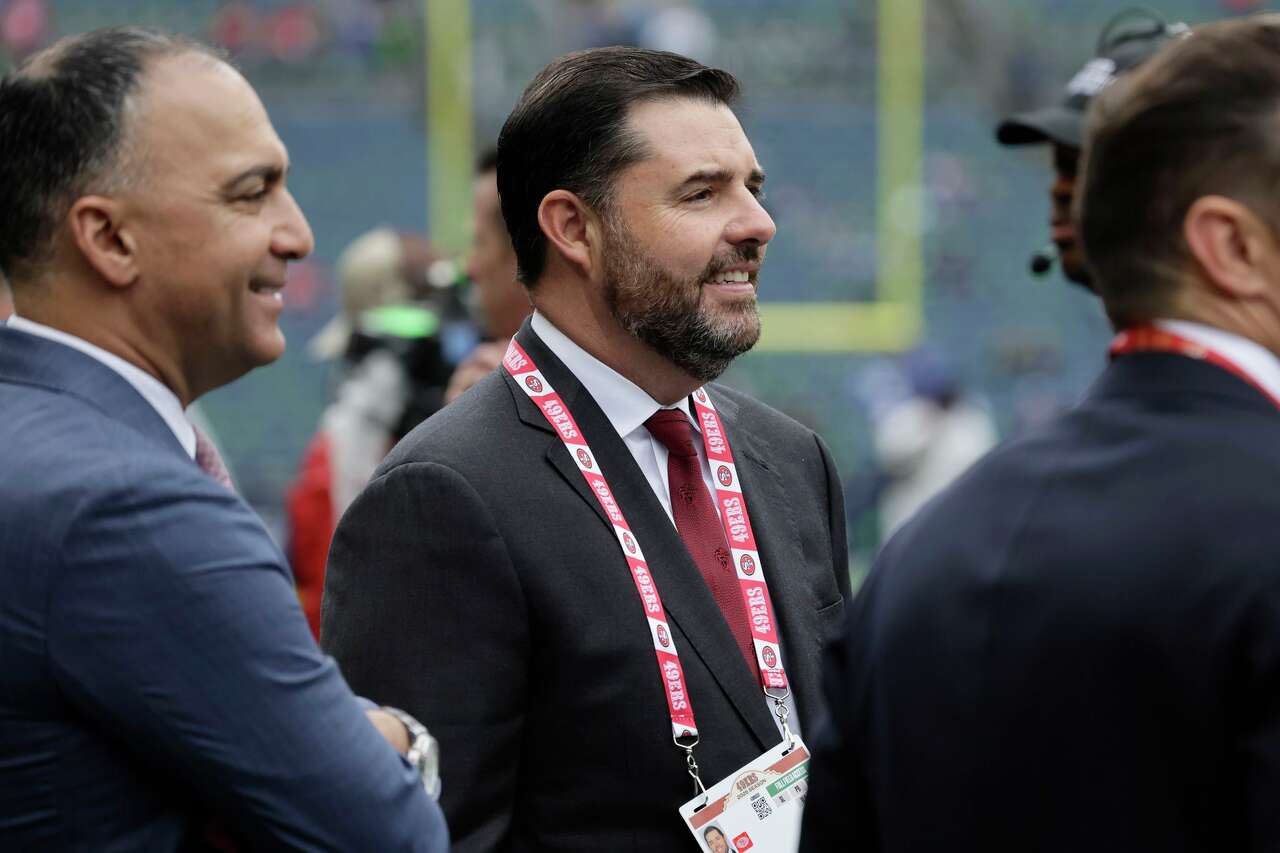 49ers agree to sell minority stake to another Bay Area-based owner, report  says