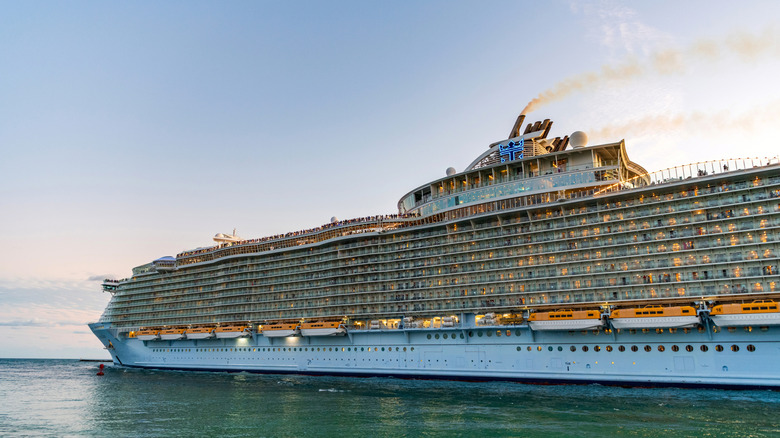 The world's largest cruise ship debuts trips in 2026. Here's what ...