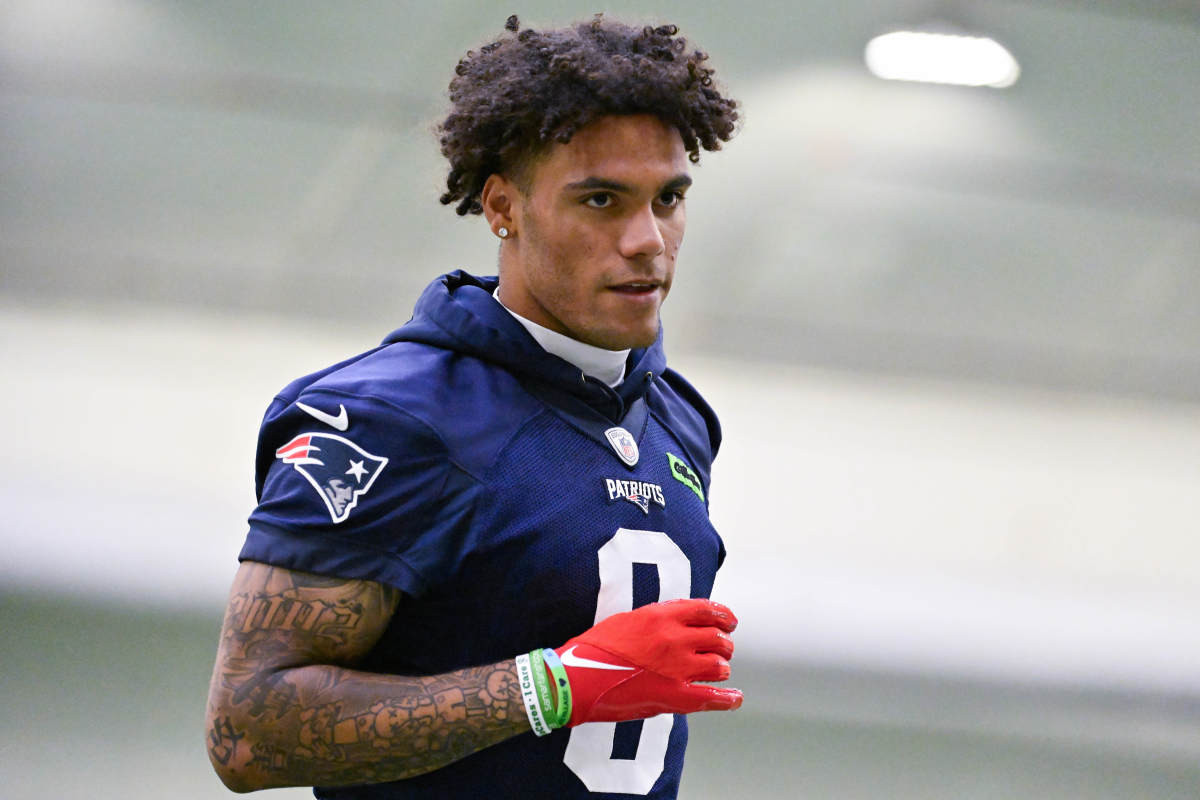 Christian Gonzalez commits to Patriots amid contract negotiations for ...
