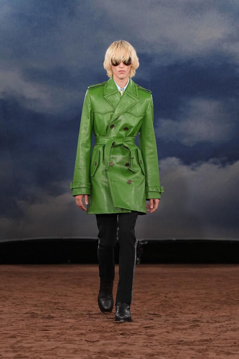 14 Koleksi Burberry S/S 26, Nuansa Retro di London Fashion Week