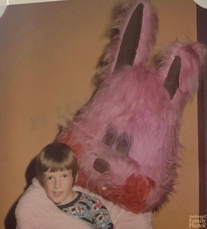 It’s Not Just Your Family - A Collection of 31 Awkward Family Photos ...