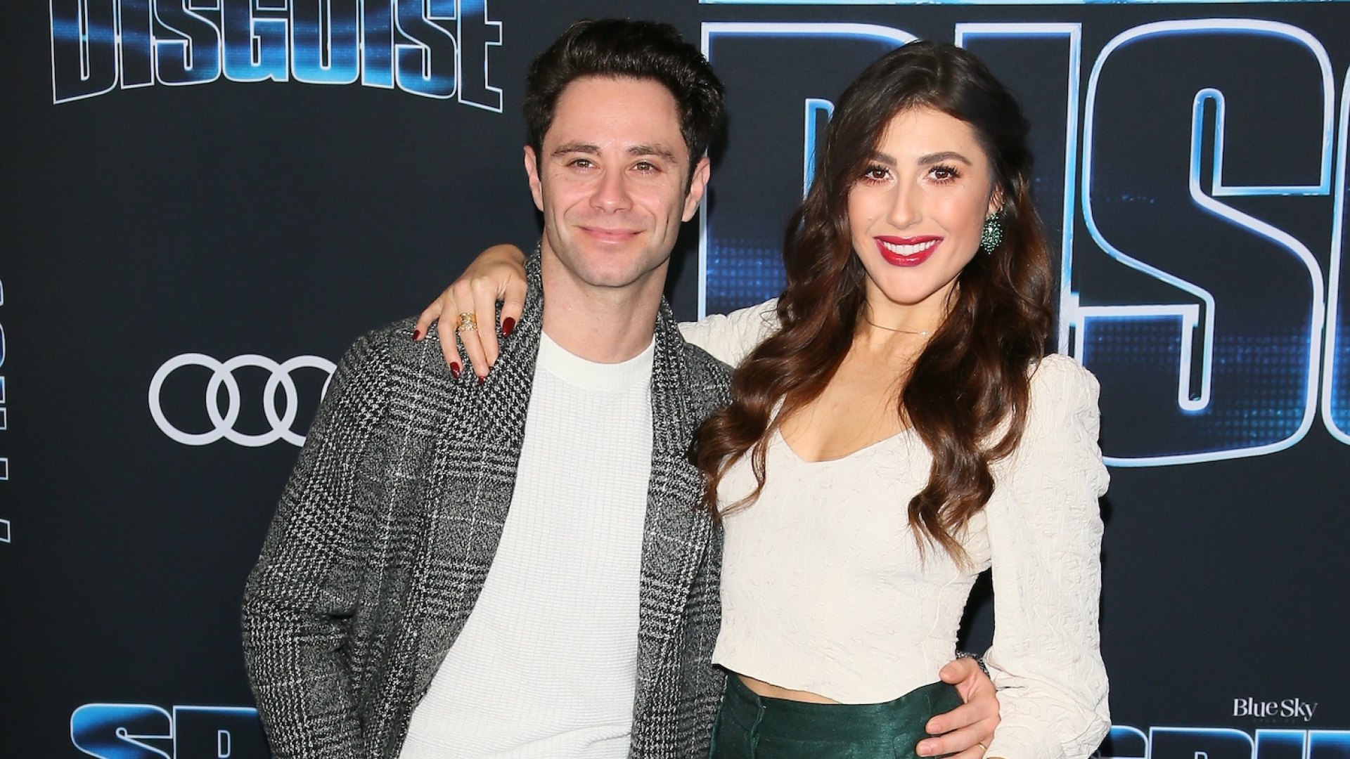 Exes Emma Slater and Sasha Farber Share Hug on ‘DWTS'