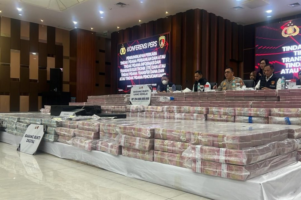 Bareskrim Tangkap 9 Pelaku Pencuri Rekening Bank BUMN