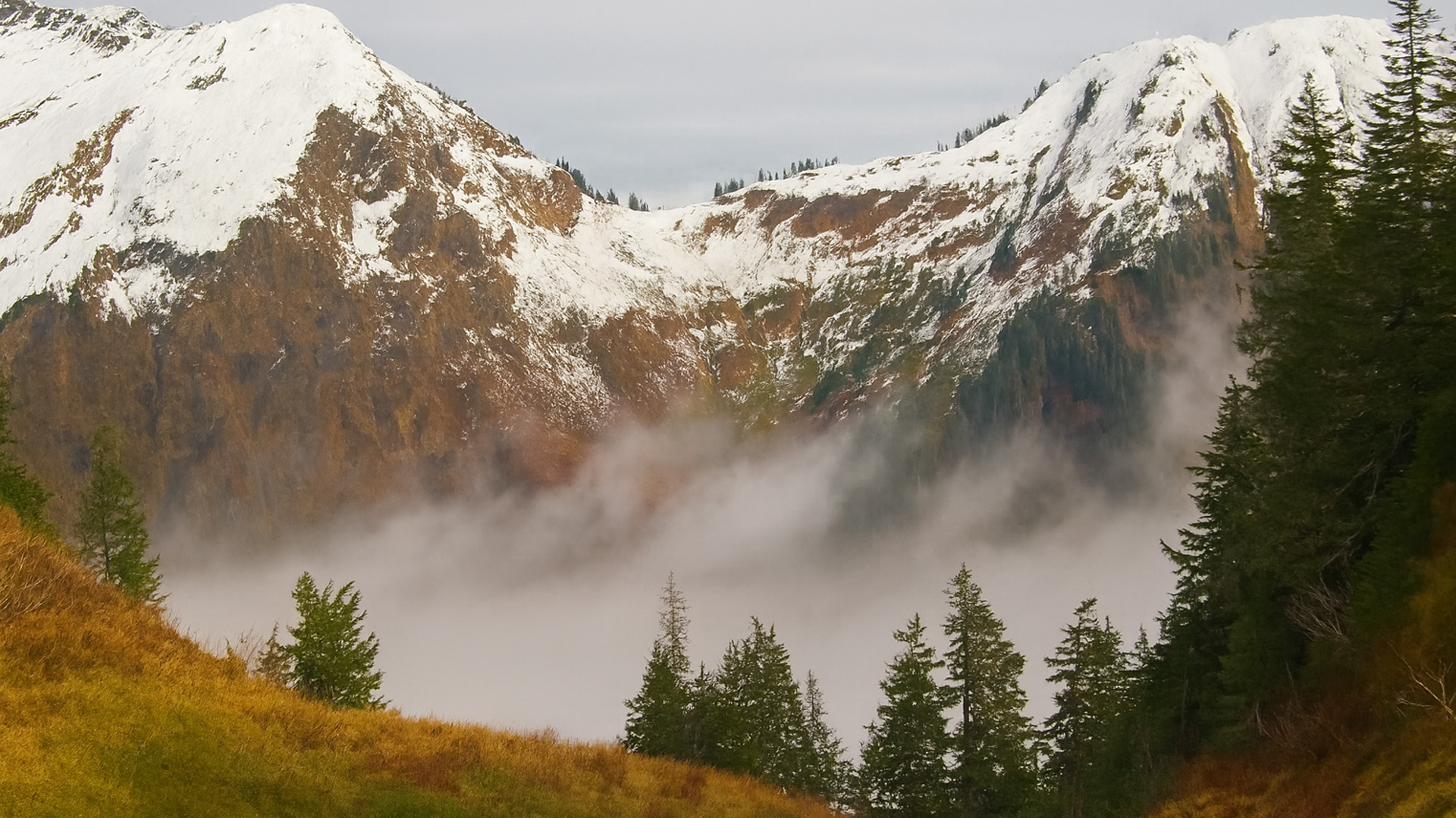 Les sommets enneigés de l'Alaska – Paysages de montagne en 4K