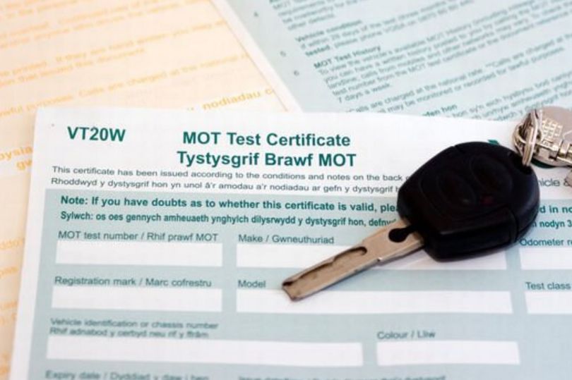 DVSA could make major MOT centre rule change 'for first time since 2010'
